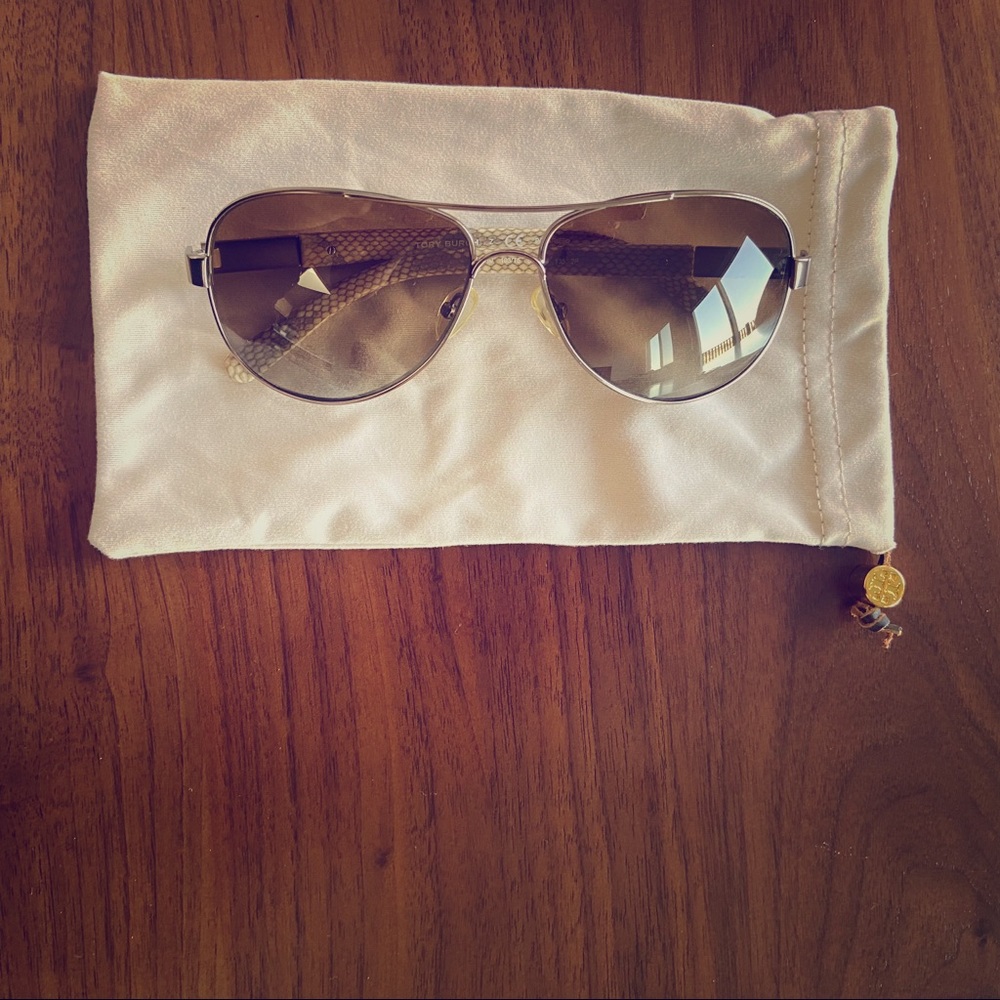 Tory Burch Aviator Sunglasses